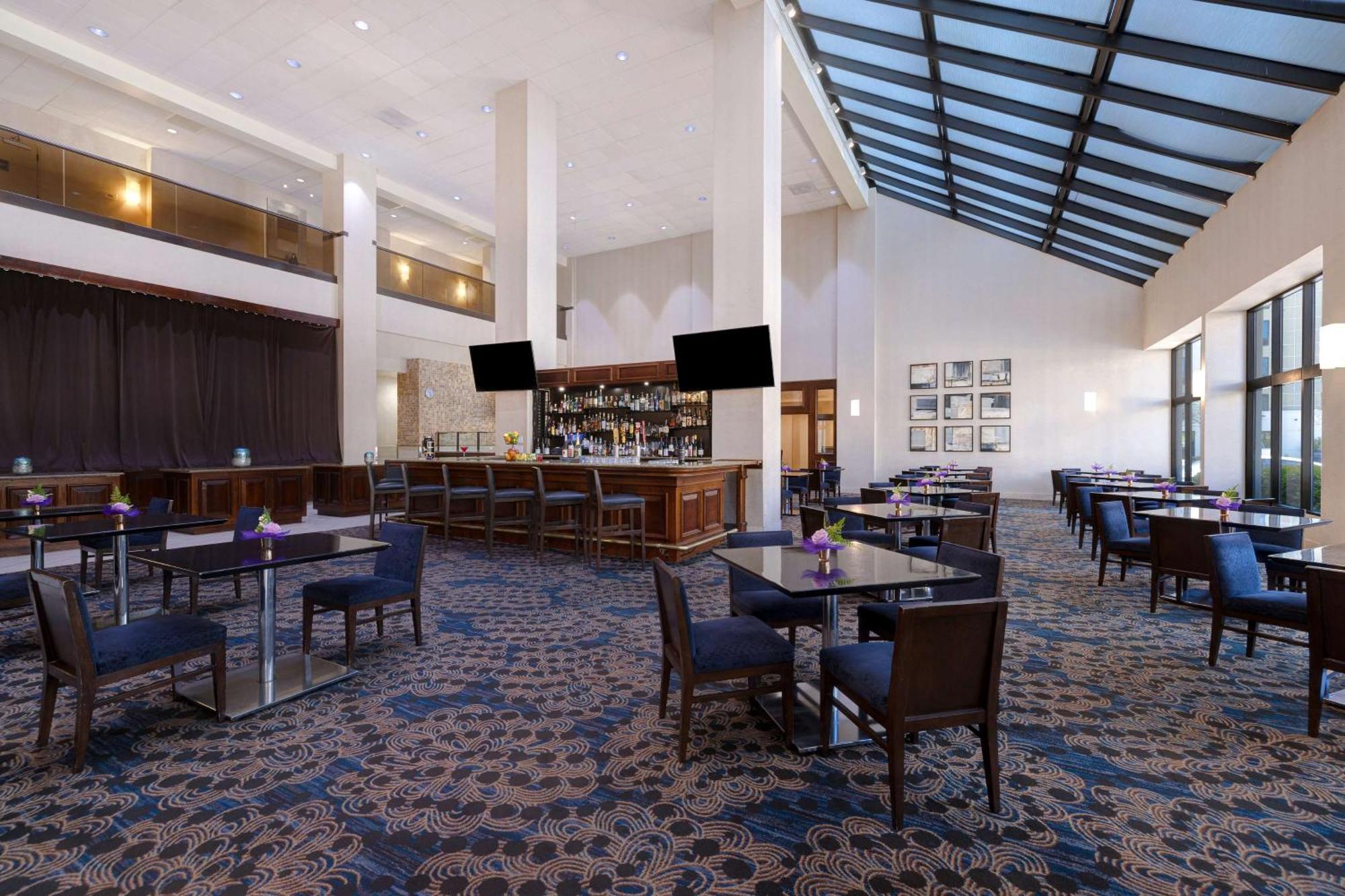 Embassy Suites By Hilton Santa Clara Silicon Valley Bagian luar foto